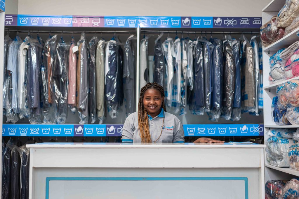Dunwell DryCleaners Bakuli
